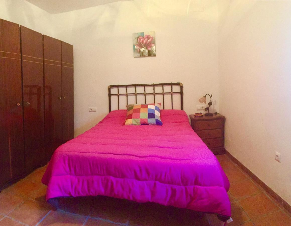 La Granada Pension Orgiva Buitenkant foto