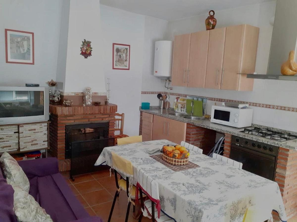 La Granada Pension Orgiva Buitenkant foto