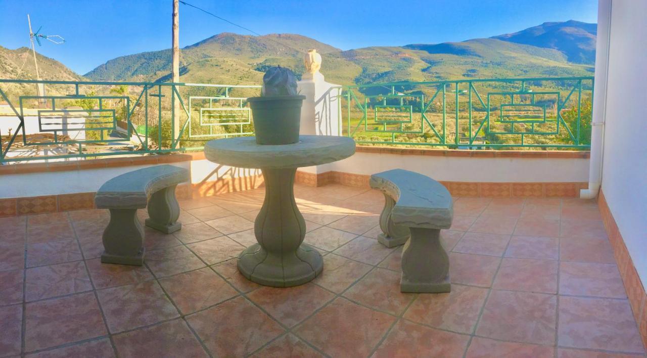 La Granada Pension Orgiva Buitenkant foto